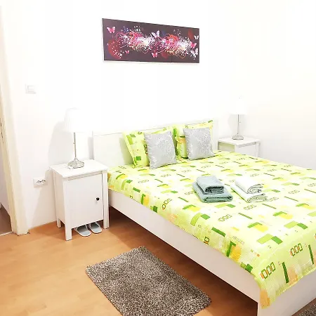 Racovita Studio Apartment